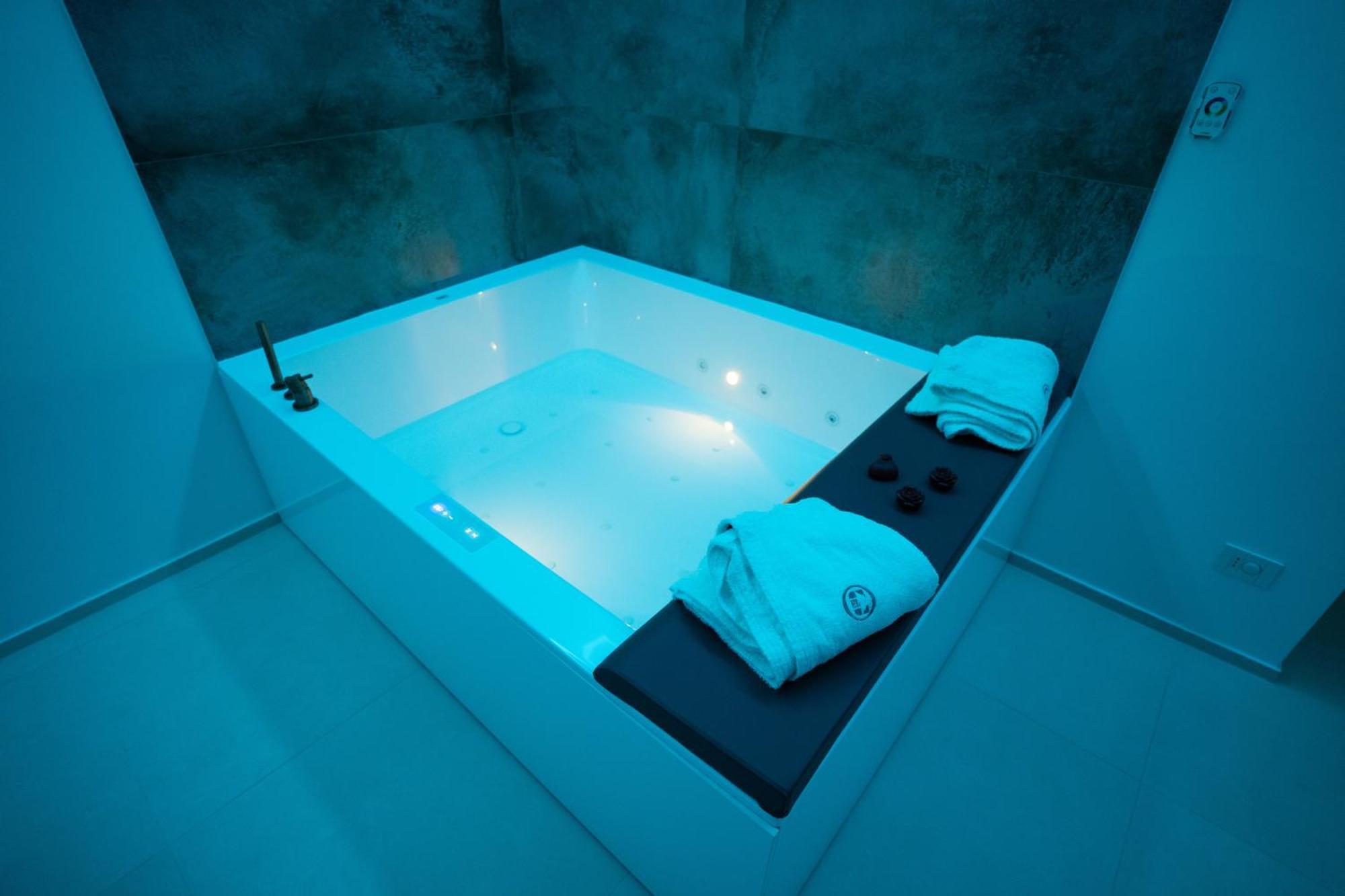 Suite Dreams Luxury جيوفيناتسو المظهر الخارجي الصورة