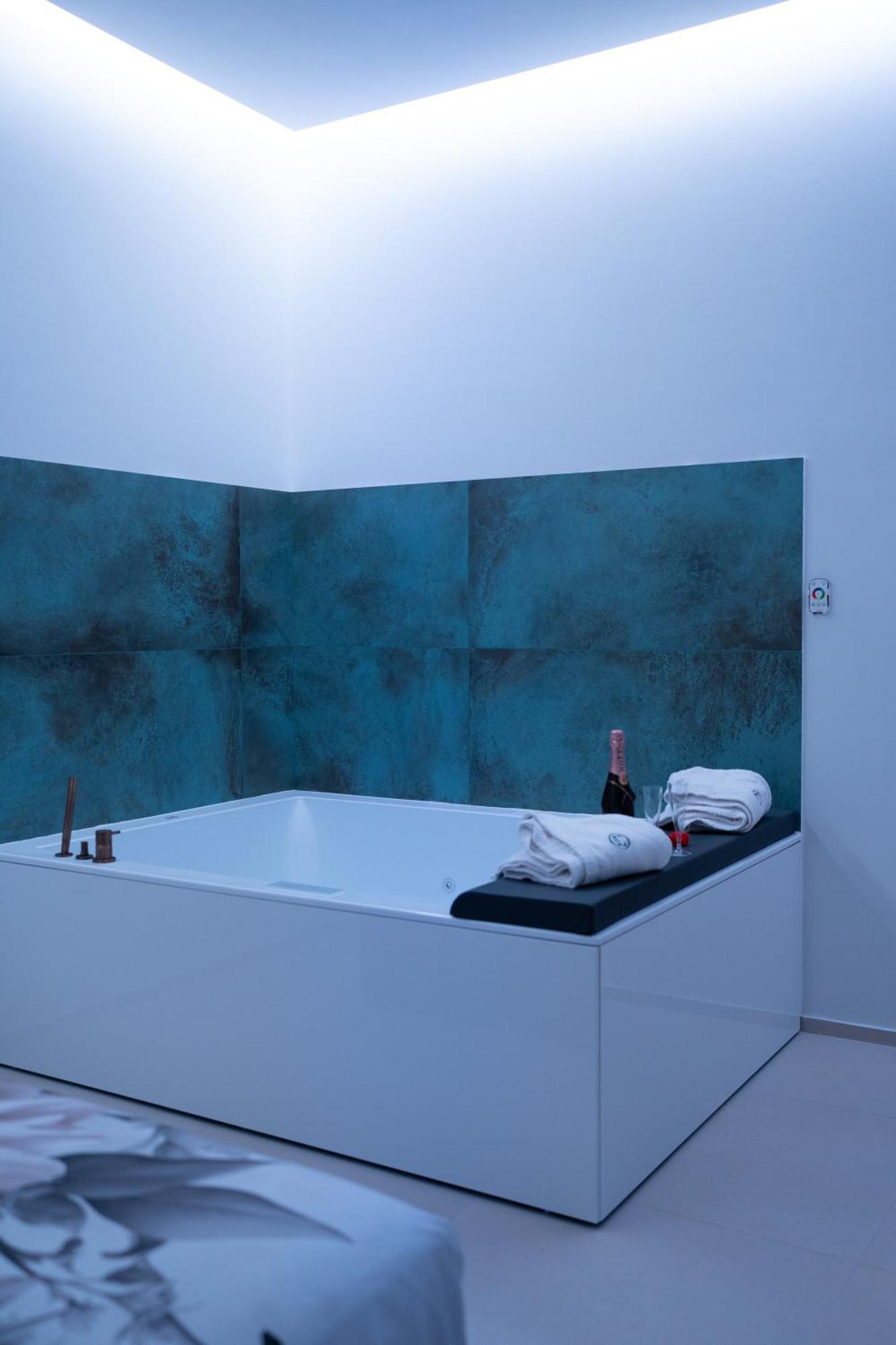 Suite Dreams Luxury جيوفيناتسو المظهر الخارجي الصورة