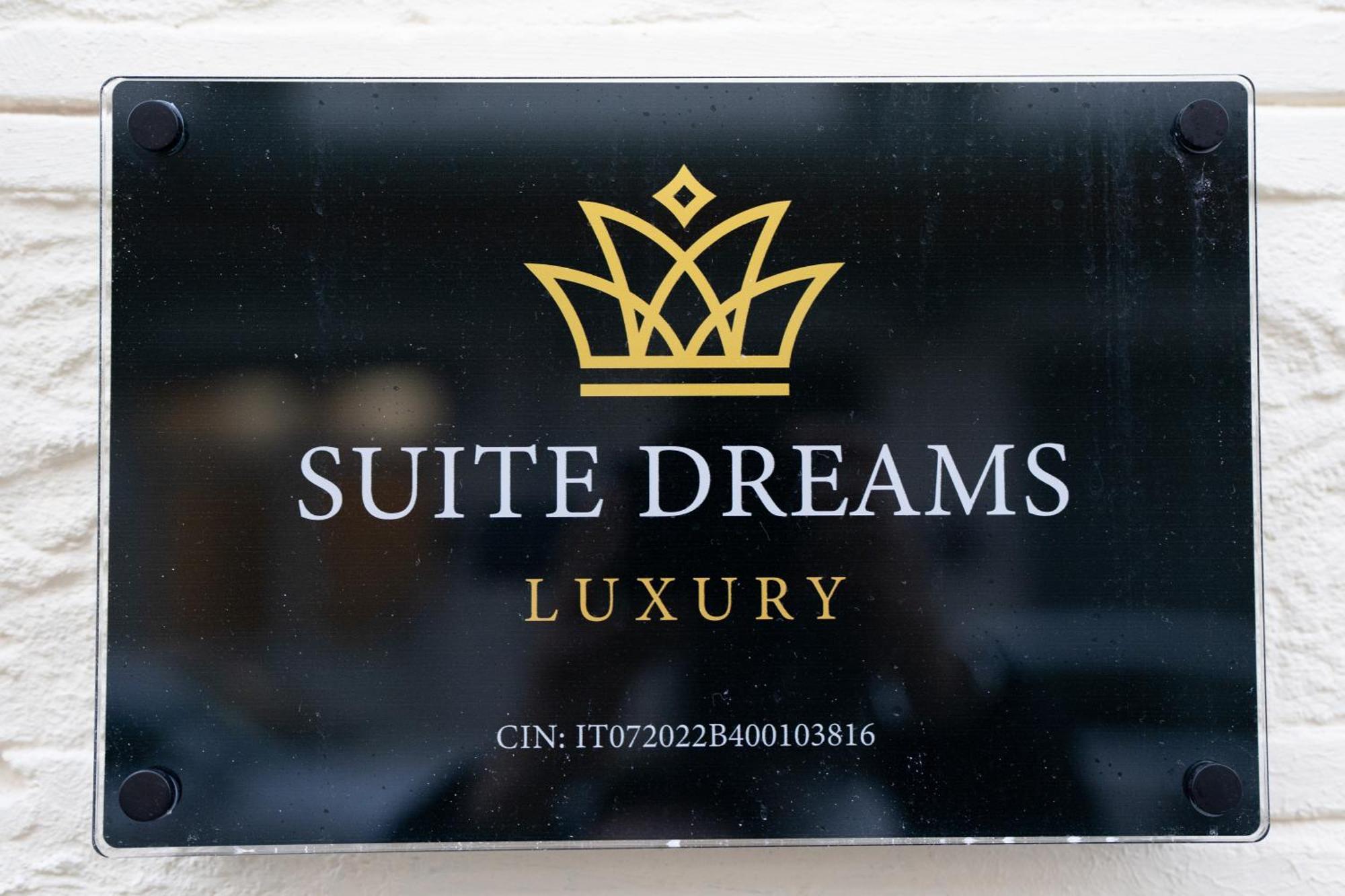 Suite Dreams Luxury جيوفيناتسو المظهر الخارجي الصورة